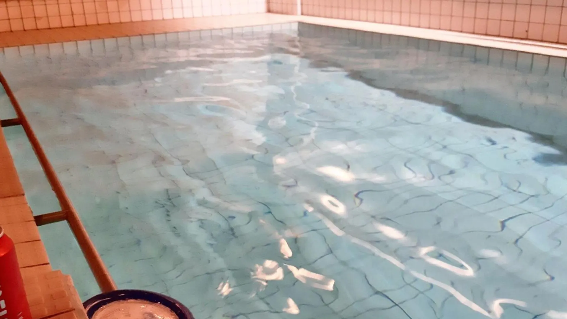 Comfortable Studio In The Heart Of Helsinki 42 Sqm Pool View