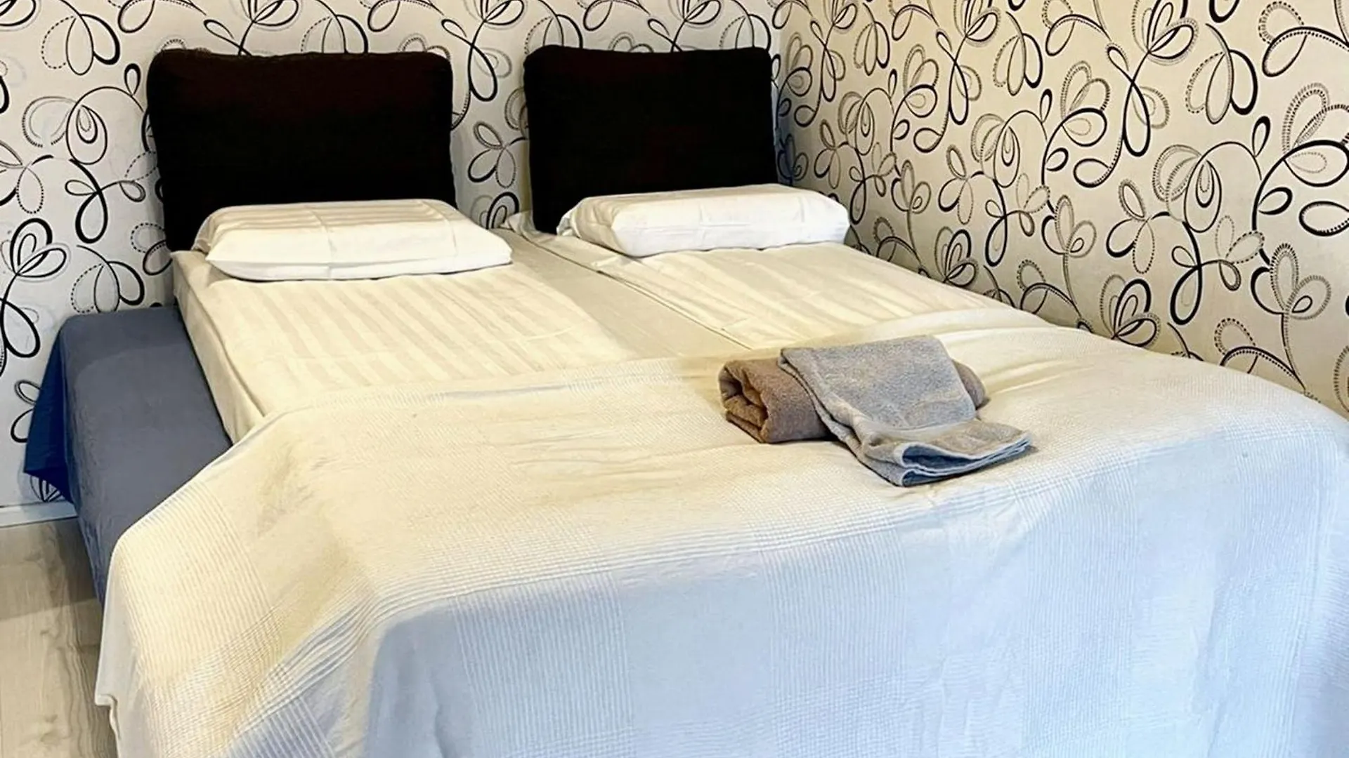 Comfortable Studio In The Heart Of Helsinki 42 Sqm Pool View 0*,  Finlandia